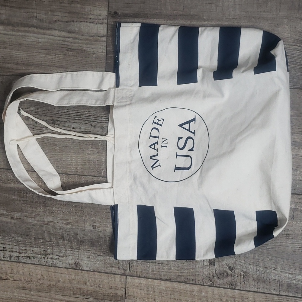 Made in U.S.A Striped Shoulder Tote bag